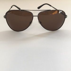 Salvatore Ferragamo Mens aviator sunglasses